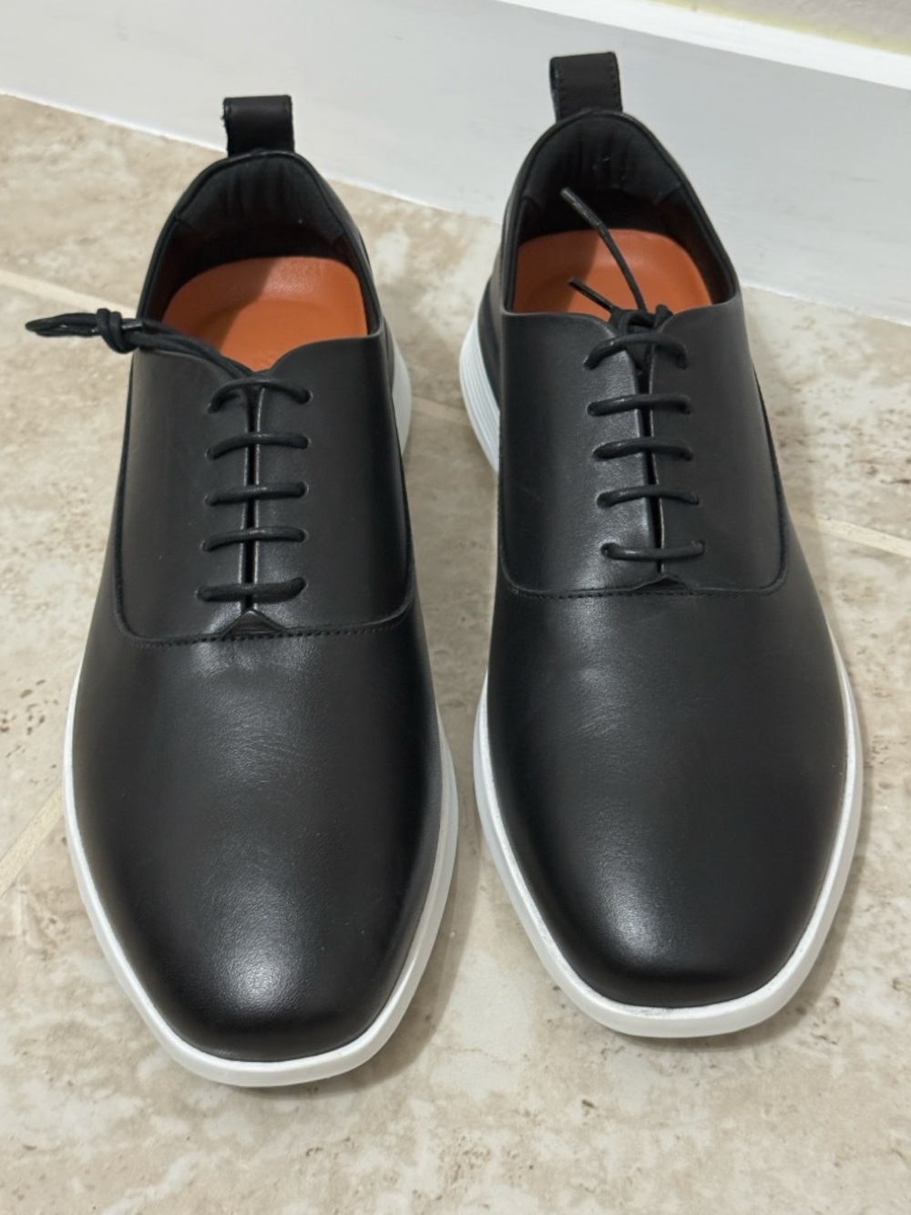 Wolf And Shepherd Crossover Longwing In BLACK/WHITE Color (Size 9).
